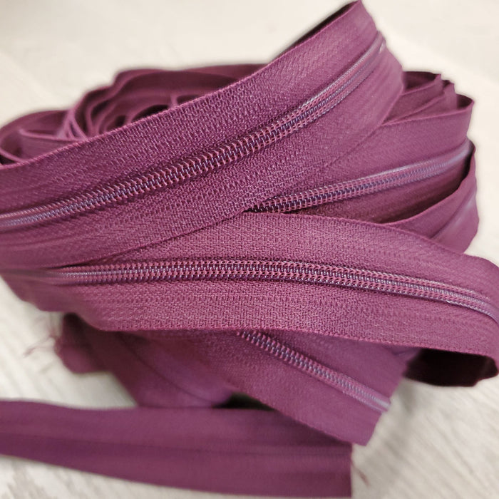 Hardware - Quilting Supplies online, Canadian Company Eggplant Zipper #3 Tape